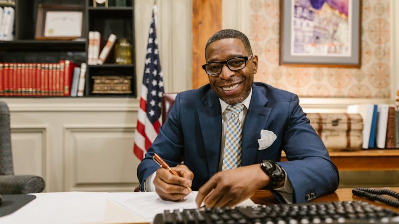 Защита Интеллектуальной Собственности через Услуги Патентных Юристов в Москве: Комплексный Подход